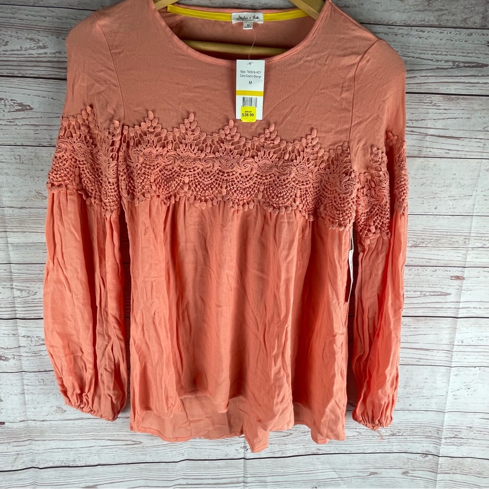 NWT  Skylar & Jade Size M Coral Crochet Detail  Long Sleeve Tunic Boho